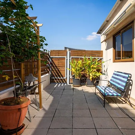 Appartement Color Cyprus Duplex 2 Bedroom On Seaside *